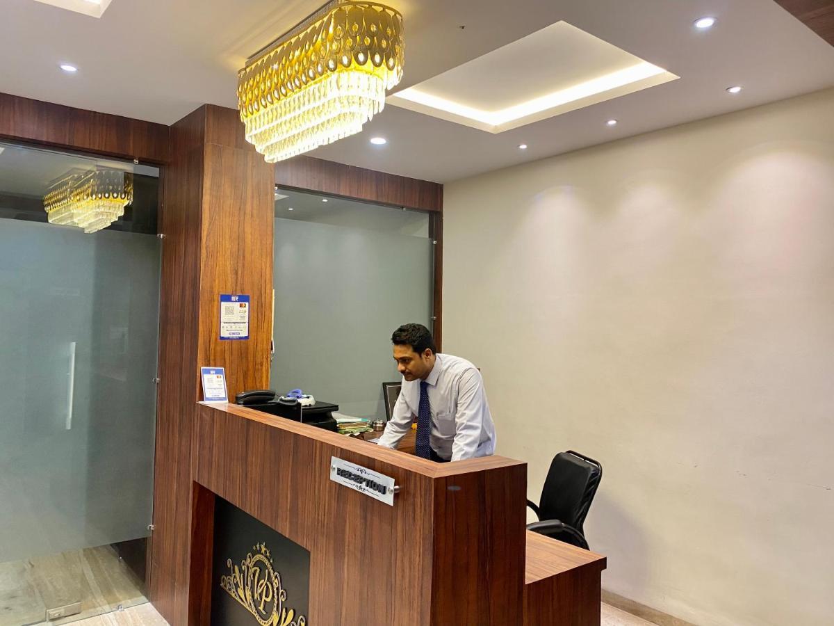 Hotel Vrindavan Palace Indaur Kültér fotó