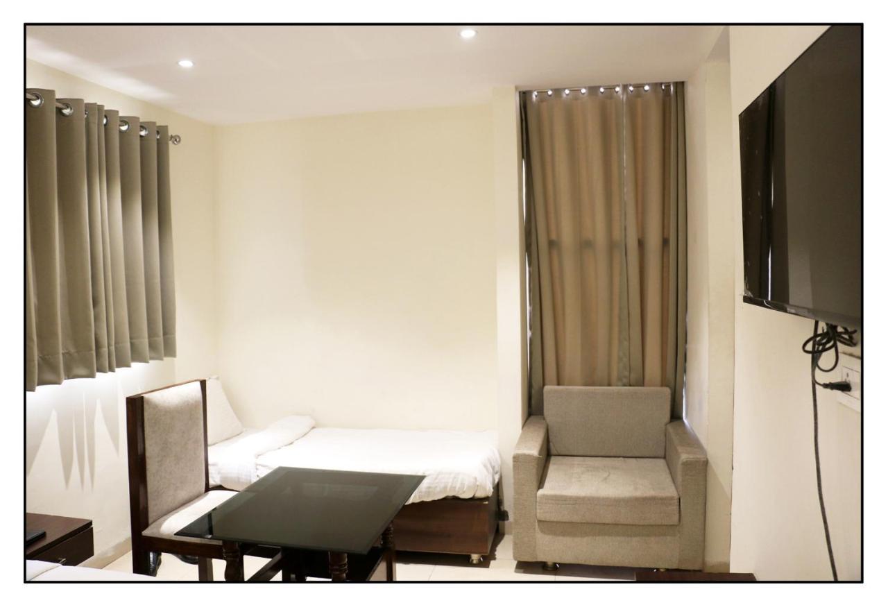 Hotel Vrindavan Palace Indaur Kültér fotó